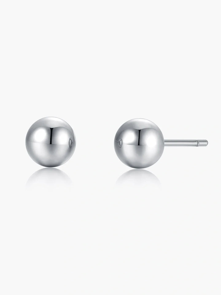 Evia Earrings, close-up detail