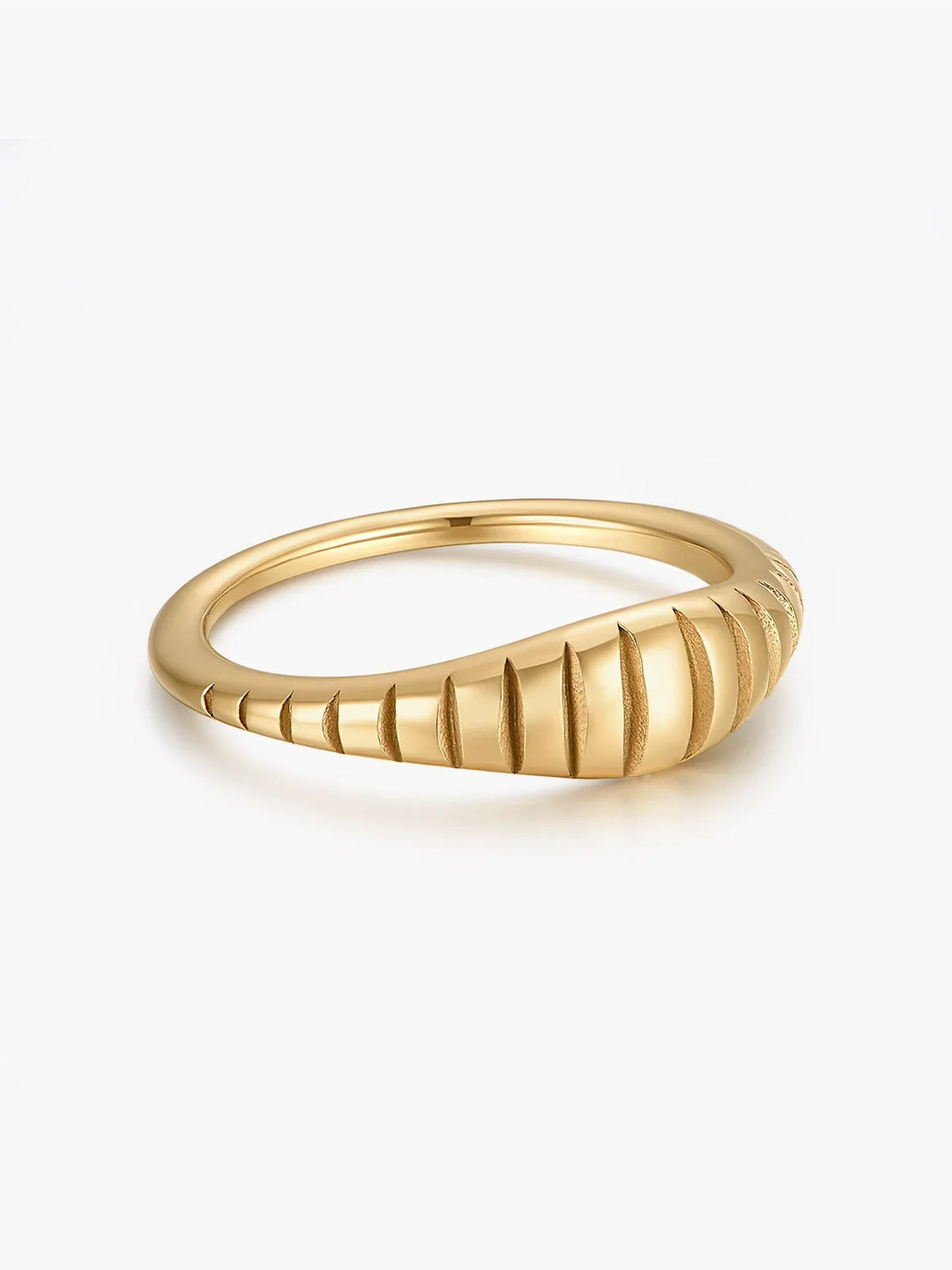 Ylia Ring