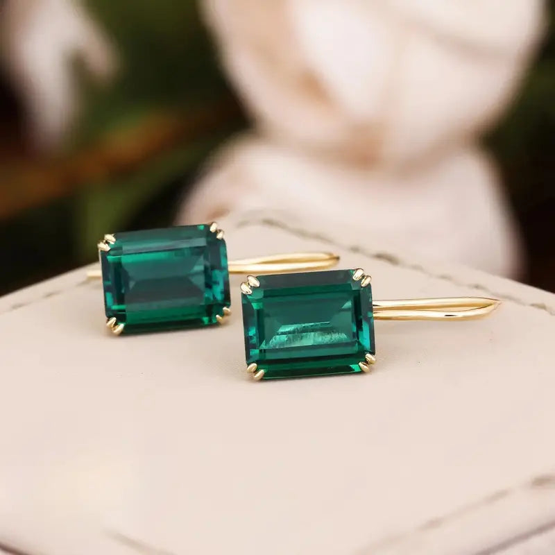 Viviana Corval Emerald Earrings | Gold-Tone