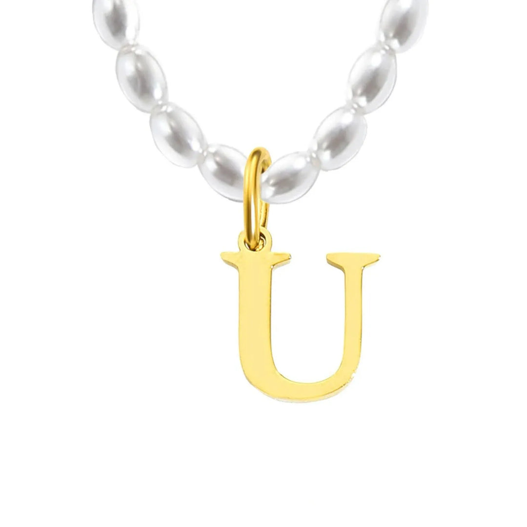 Elora Pearl Initial Necklace, clasp and chain detail 4