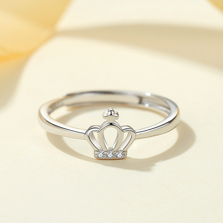 Crown Ring, shown on the model