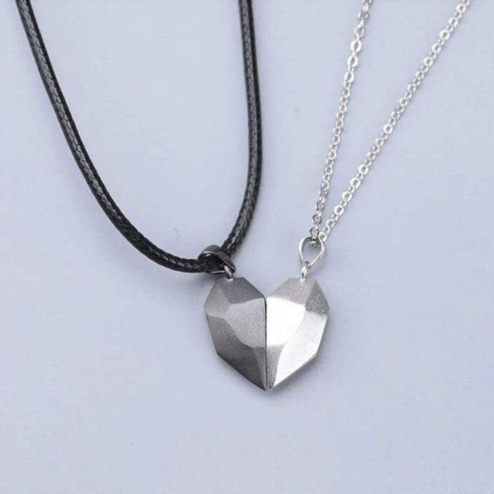 Magnetic Love Necklaces, detail view