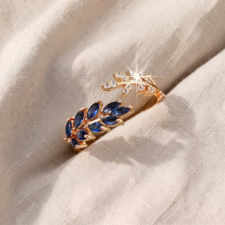 Vivara Saphielle Ring | Gold-Tone