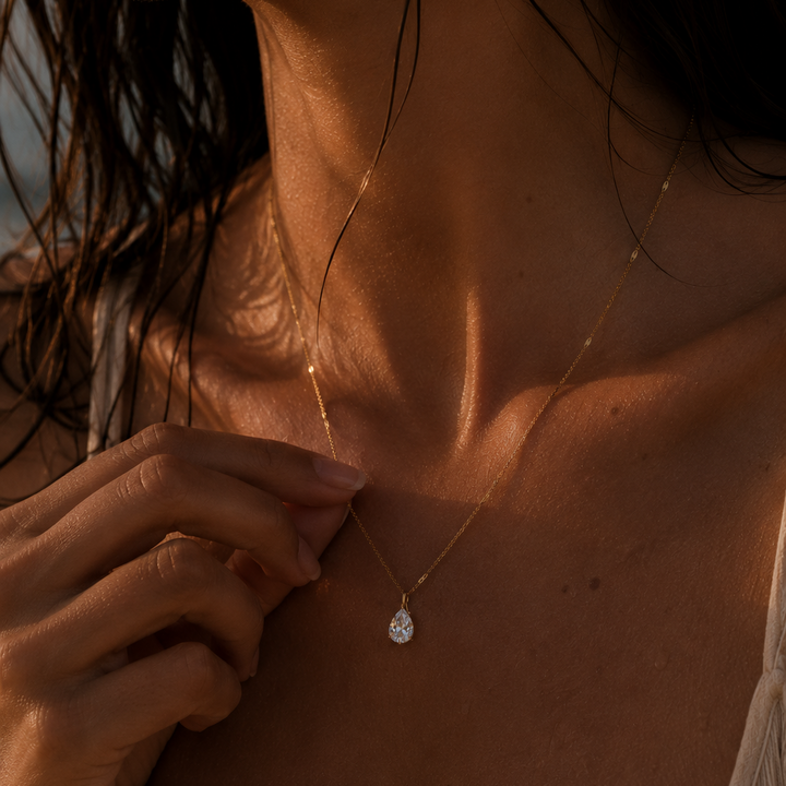 Auréa Drop Necklace Gold
