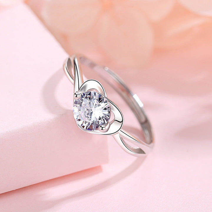Zircon Heart Ring, close-up detail