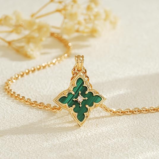 Clover Pendant Necklace with Emerald-Green Stone | Gold-Tone