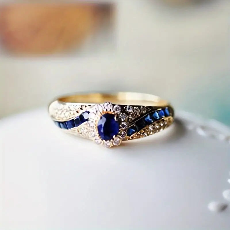 Avelisse Moraziel Ring | Gold-Tone