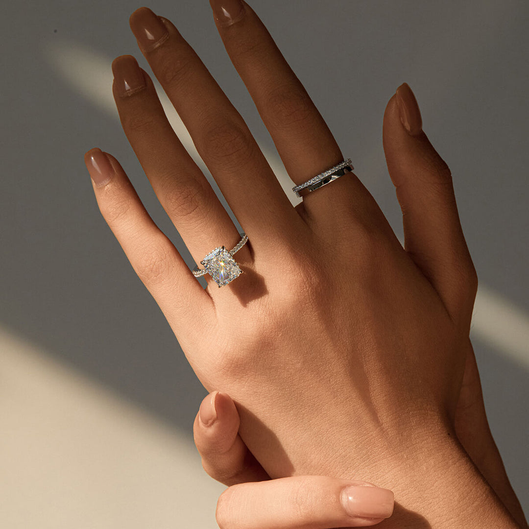 Royal Diamond Solitaire Ring