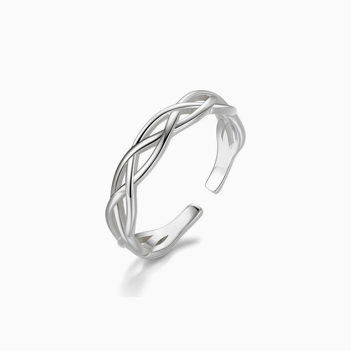 Braided Ring, close-up detail