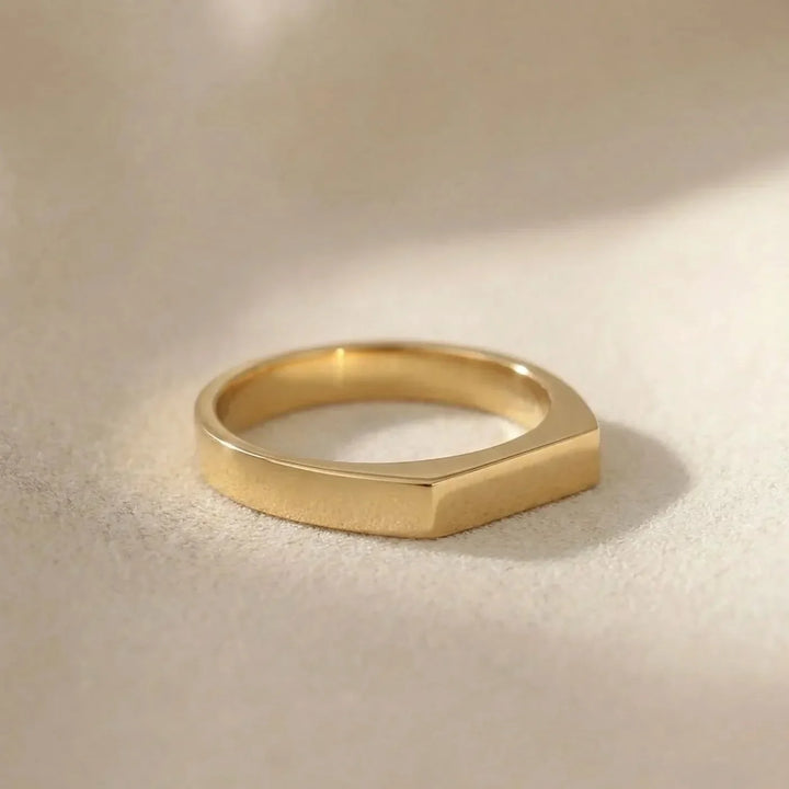 Celesta Ring, styled on the hand