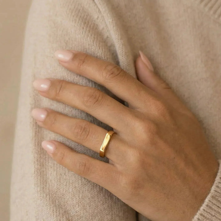 Celesta Ring, worn on the hand