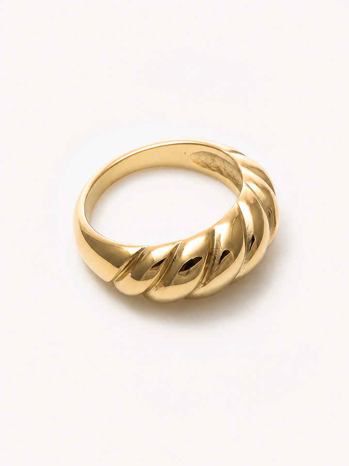 Croissant Dome Ring