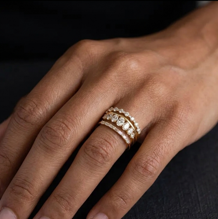 Vintage Elegant Ring Set with Zirconia Crystals