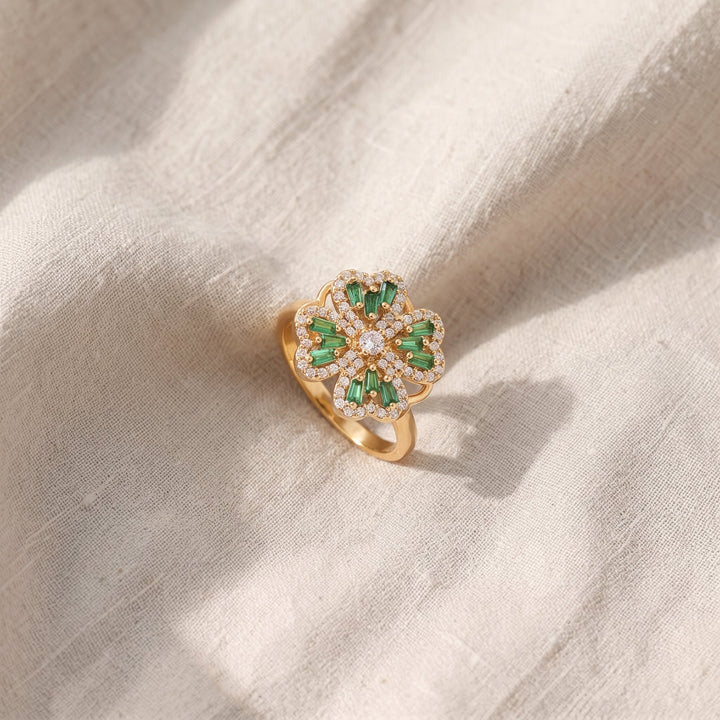 Rotating Clover Emerald Ring | Gold-Tone