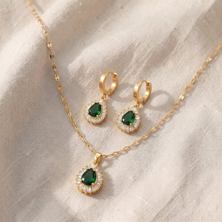 Rheya Lysandelle Emerald Jewelry Set | Gold-Tone