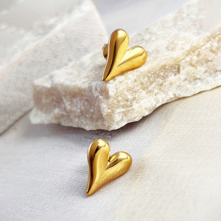 Love Heart Earrings, close-up detail