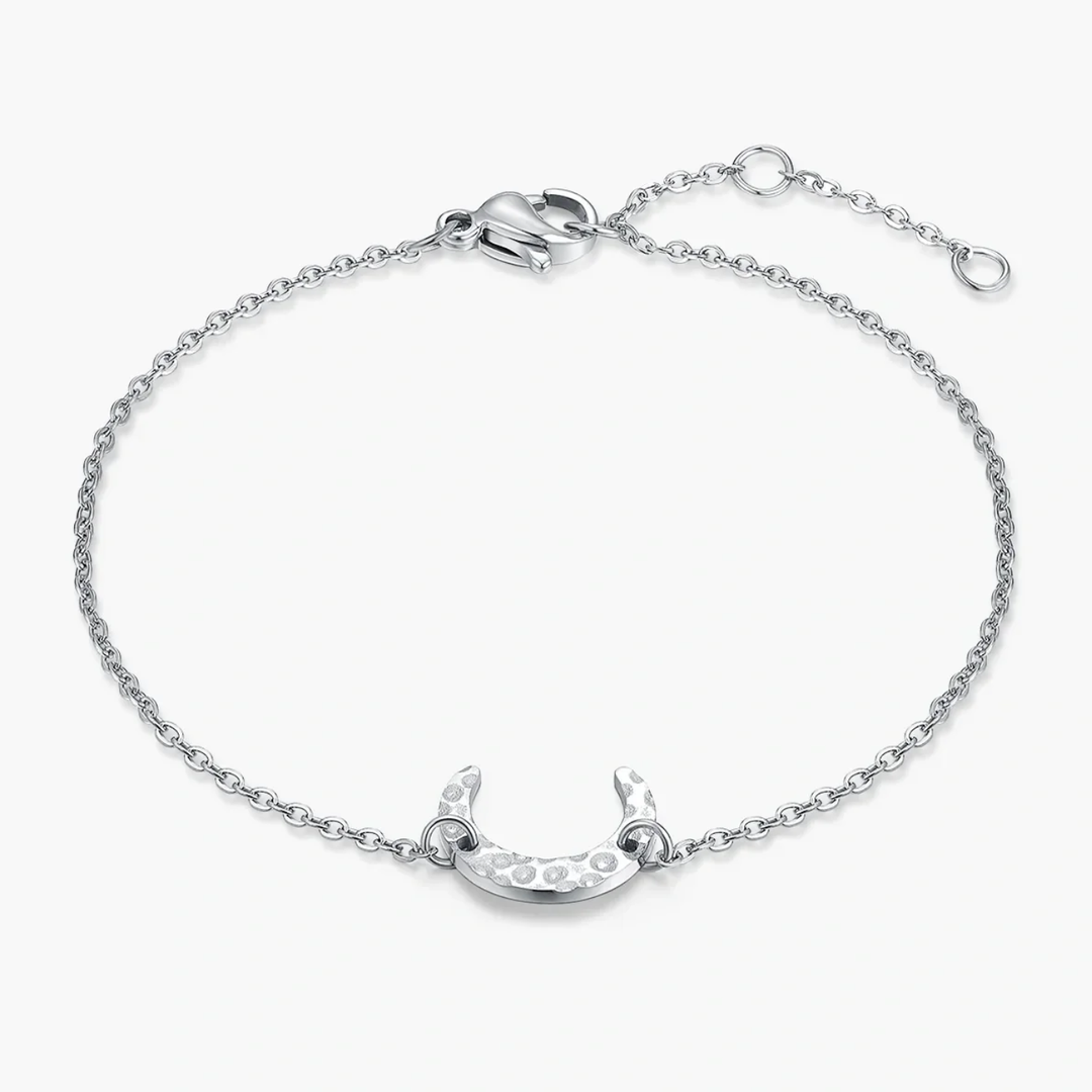 Lunaria Bracelet, close-up detail