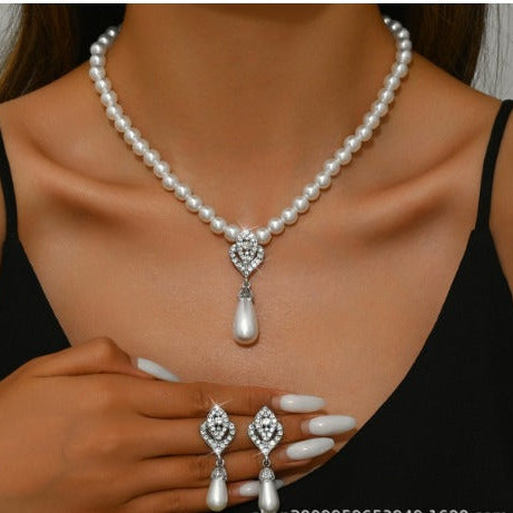 Vintage Classic Pearl Jewelry Set