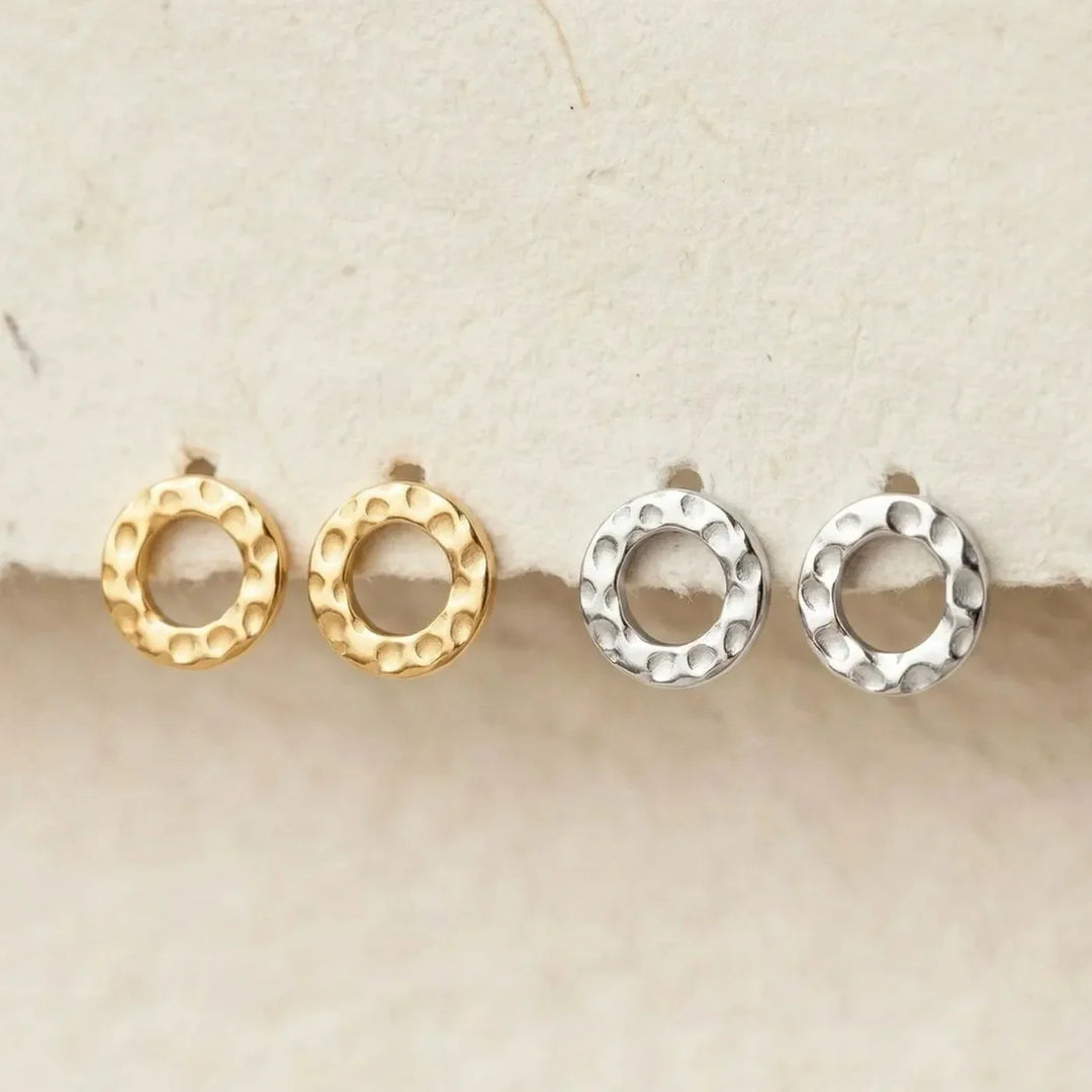Alisa Earrings, close-up on the ear