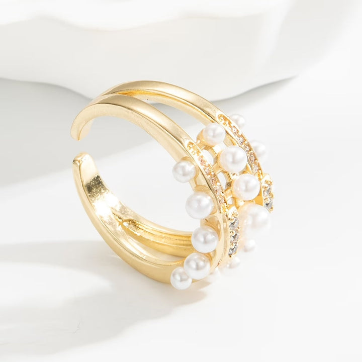 Elegant  Pearl Zirconia Ring