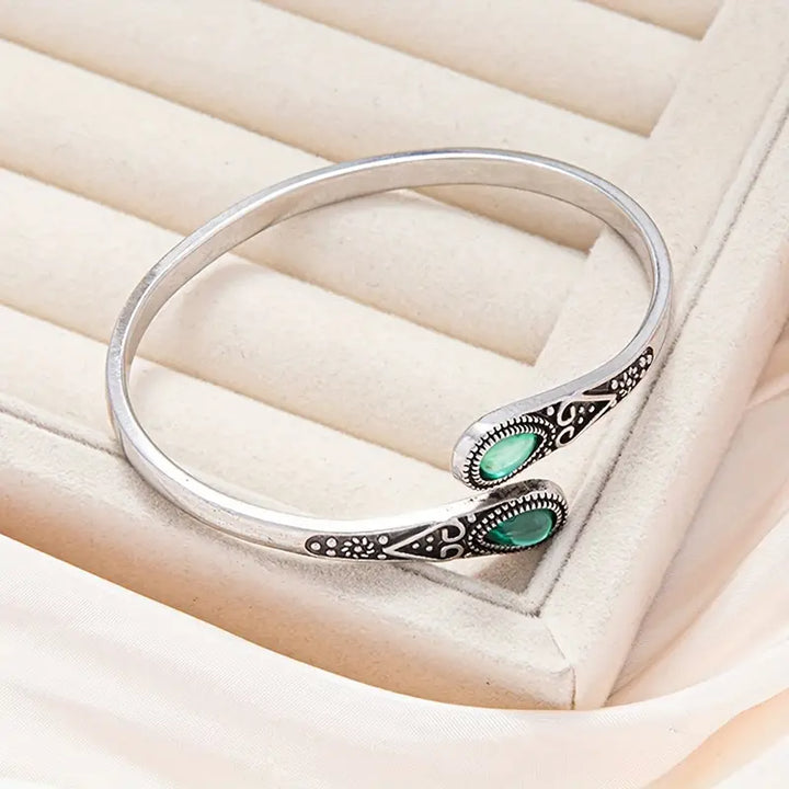 Esmeralda Devereux Emerald Bracelet | Silver-Tone