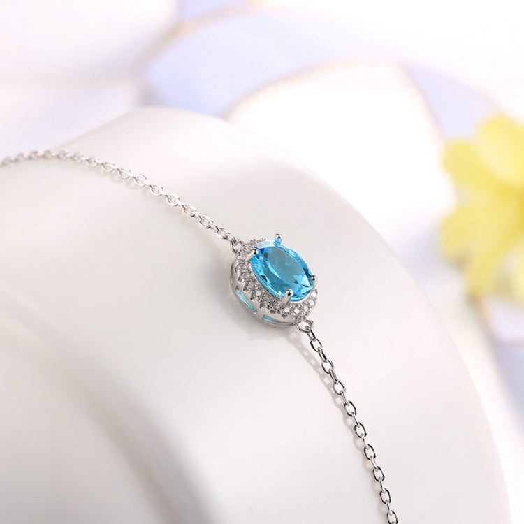 Blue Topaz Bracelet, close-up detail