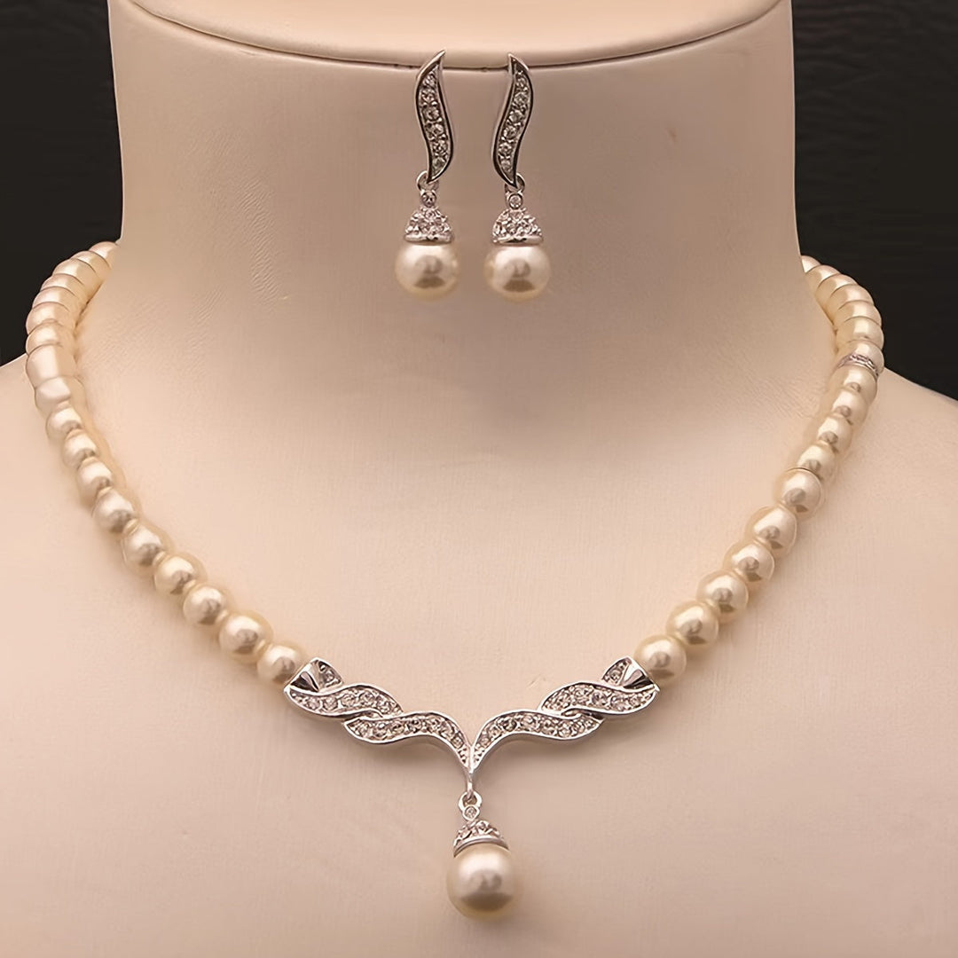 Luxe Pearl Leaf Jewelry Set
