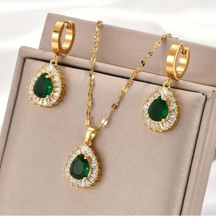 Rheya Lysandelle Emerald Jewelry Set | Gold-Tone
