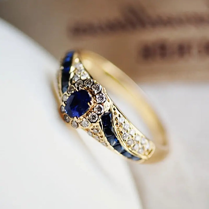 Avelisse Moraziel Ring | Gold-Tone