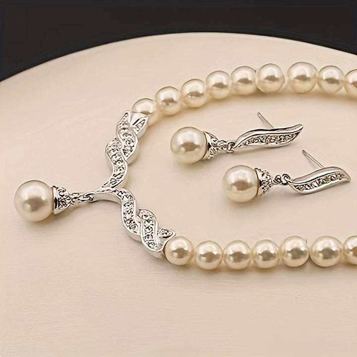 Luxe Pearl Leaf Jewelry Set