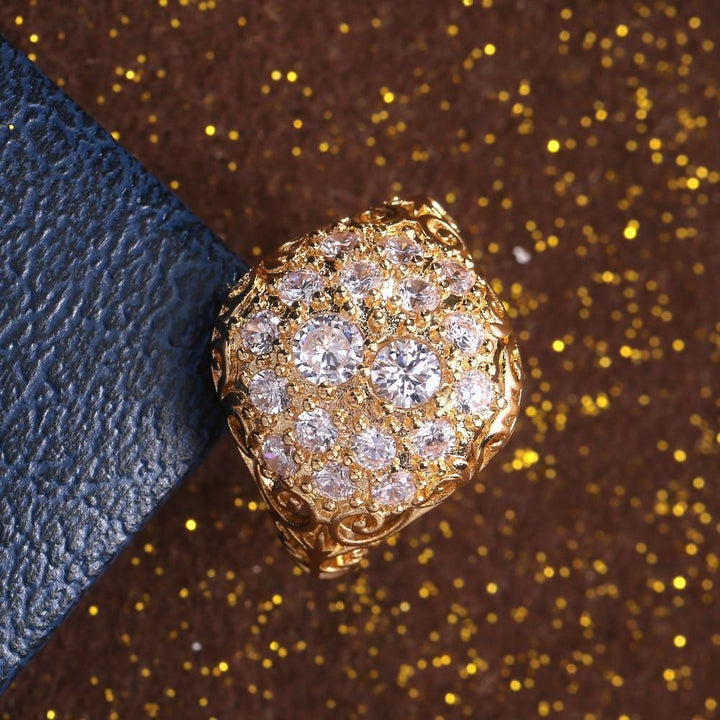 Vintage Gold-Tone Ring with Round Diamond-Style Stone