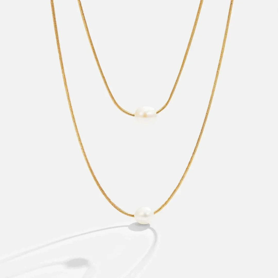 Sophisticated Layered Pearl Necklace