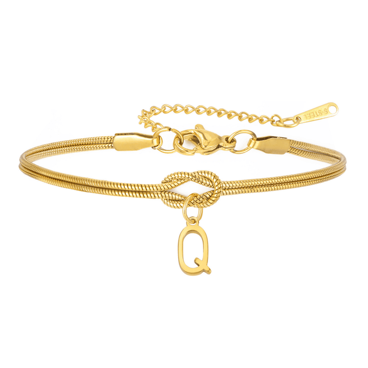 Personal Connection Initial Bracelet, clasp and chain detail 3